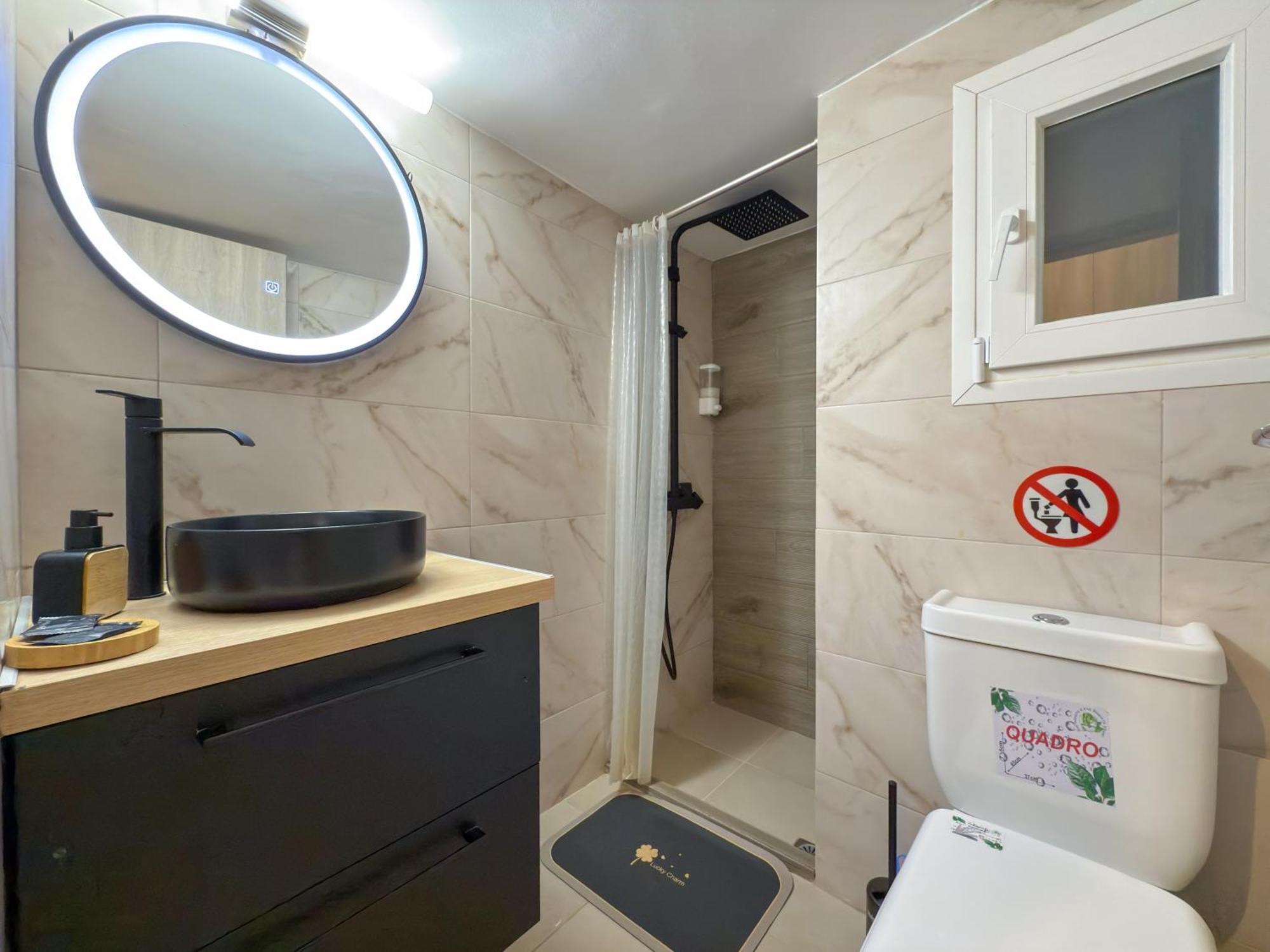 Apartment η ωραία των αθηνών *